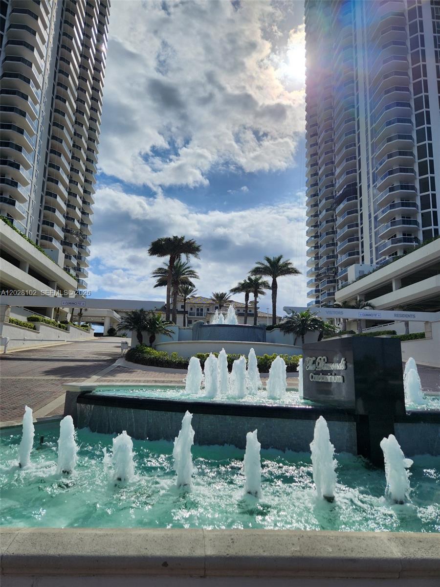 BLUE DIAMOND CONDO - Residential