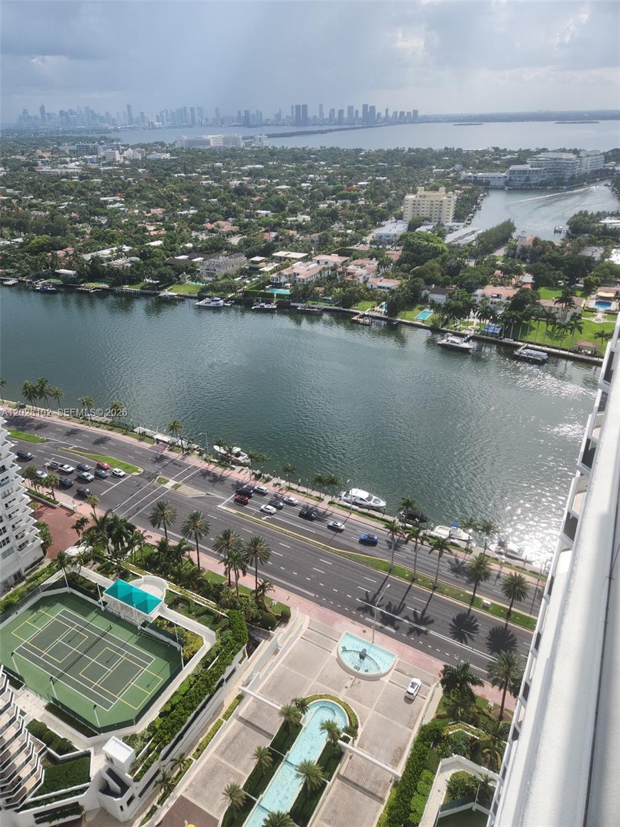 BLUE DIAMOND CONDO - Residential
