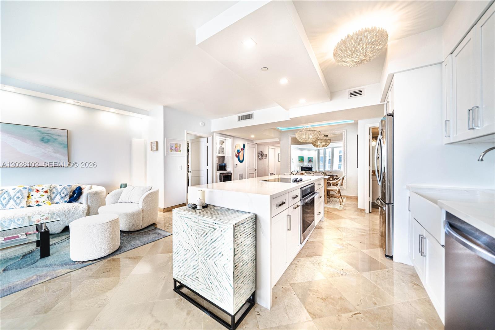 BLUE DIAMOND CONDO - Residential