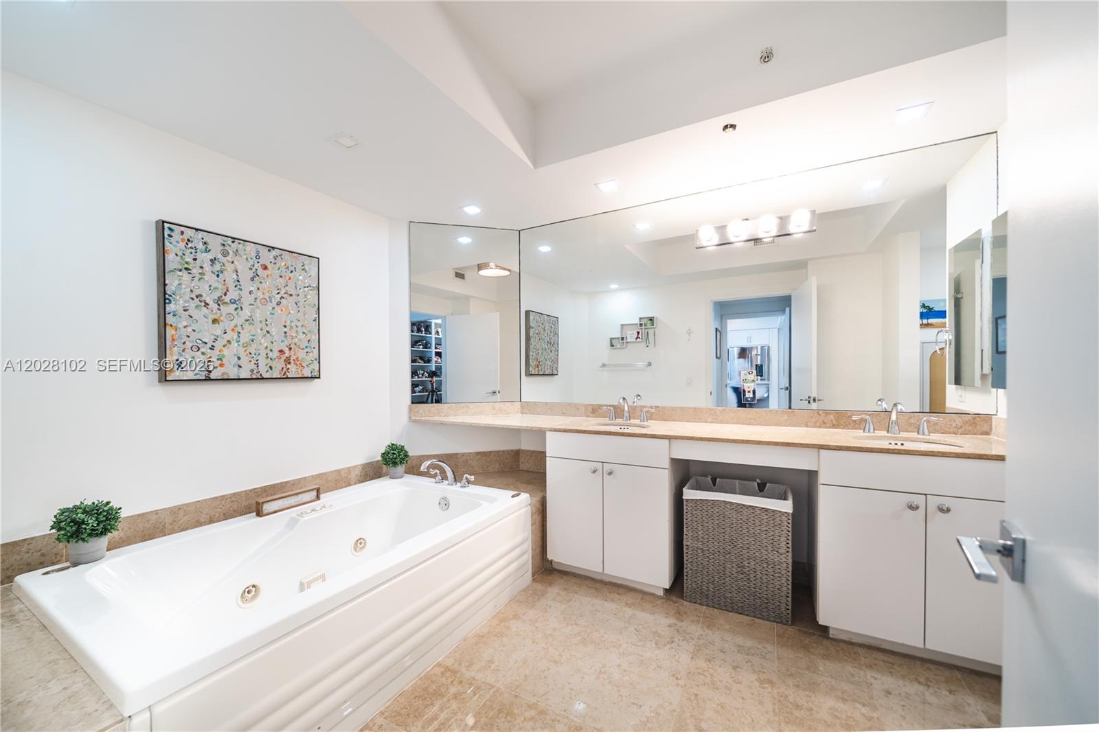 BLUE DIAMOND CONDO - Residential
