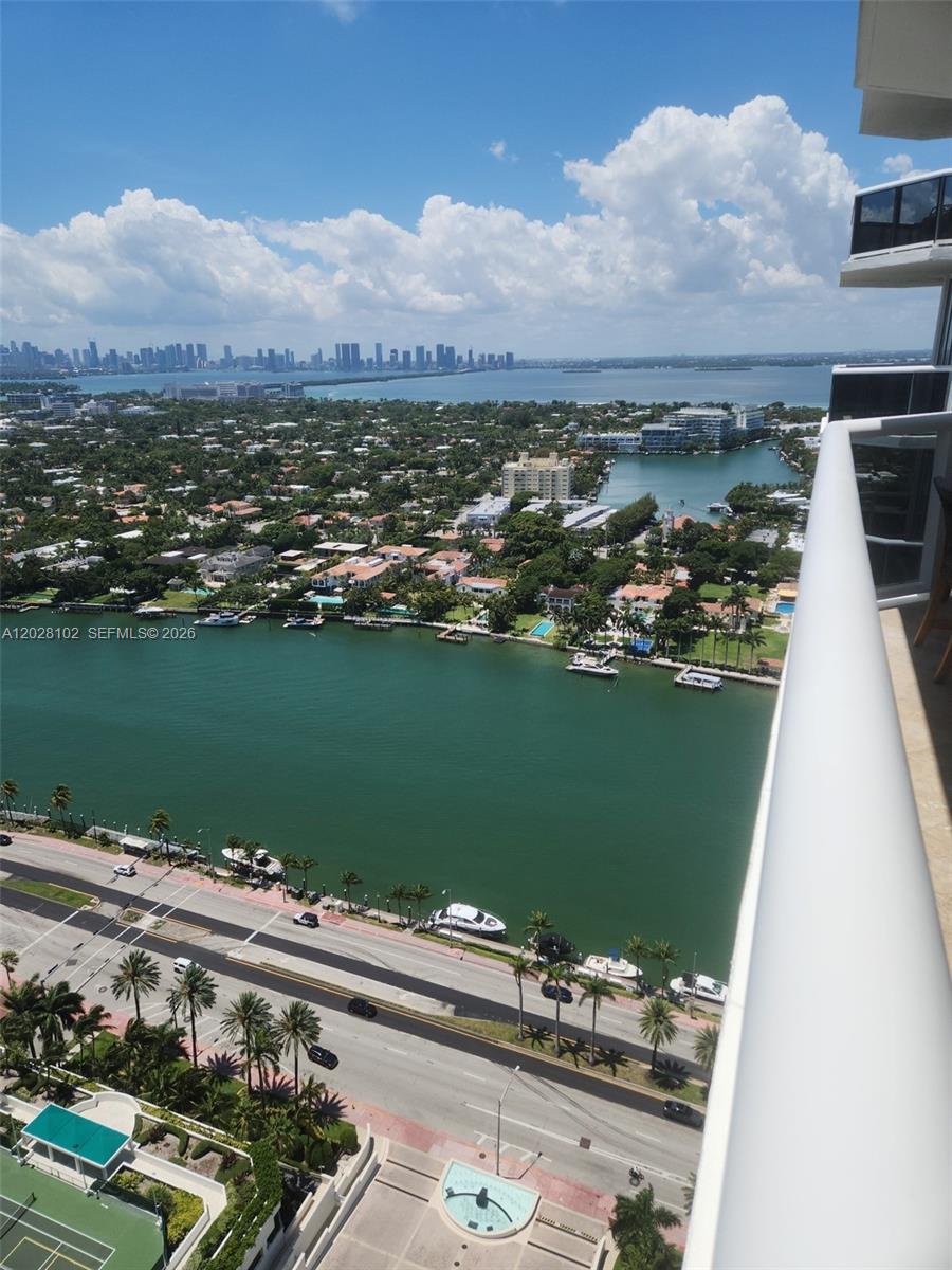 BLUE DIAMOND CONDO - Residential