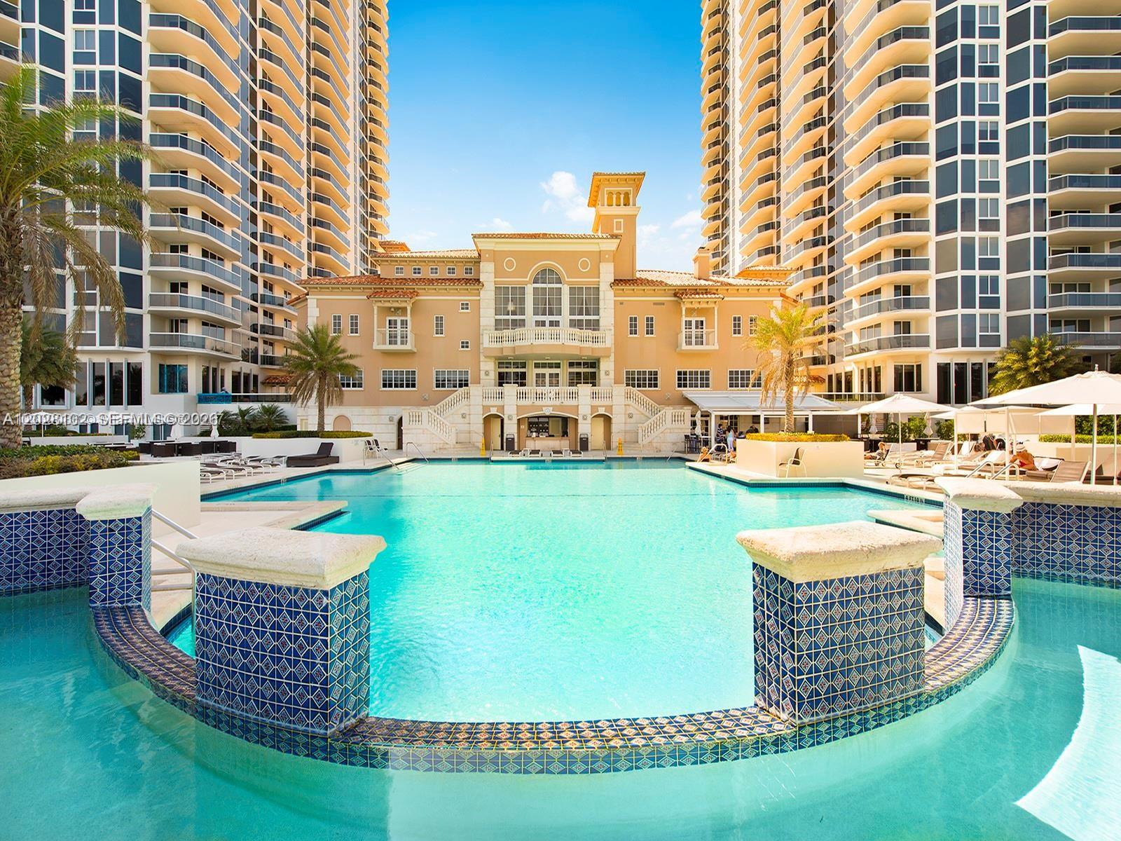 BLUE DIAMOND CONDO - Residential
