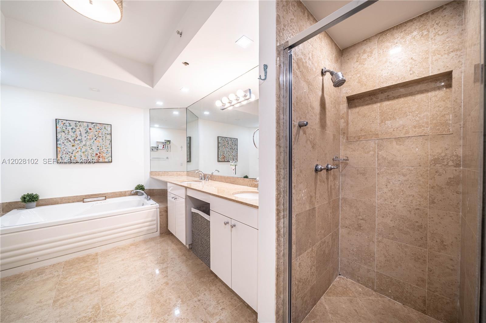 BLUE DIAMOND CONDO - Residential