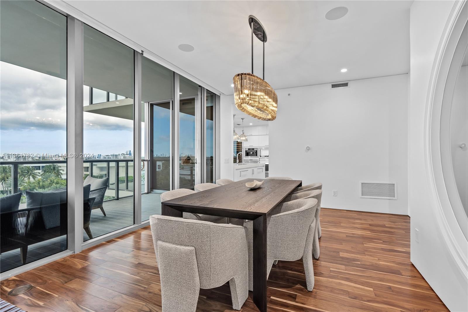 BAL HARBOUR NORTH SOUTH C - Residential