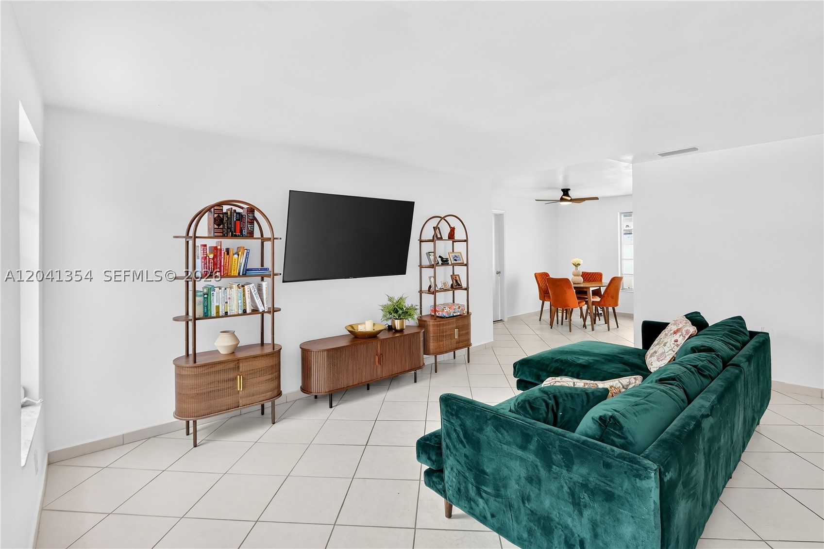 GRAPELAND HEIGHTS - Residential