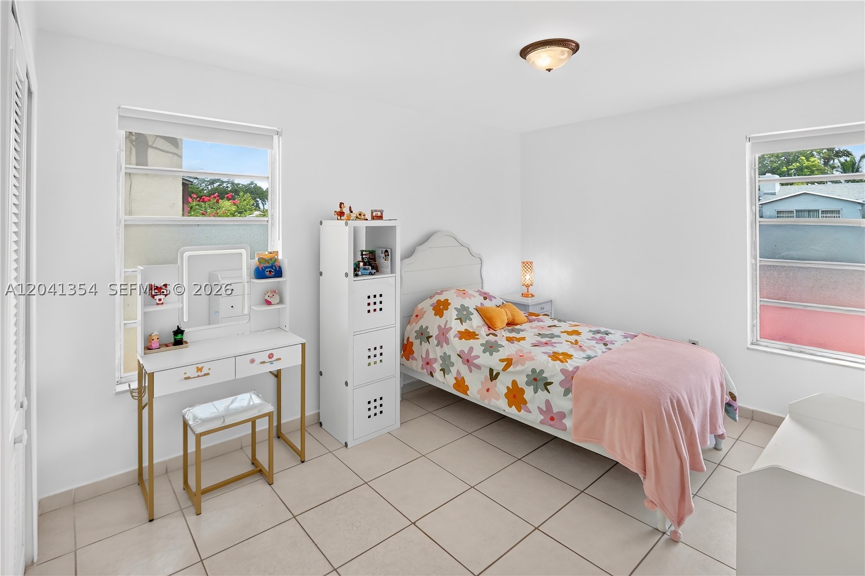 GRAPELAND HEIGHTS - Residential