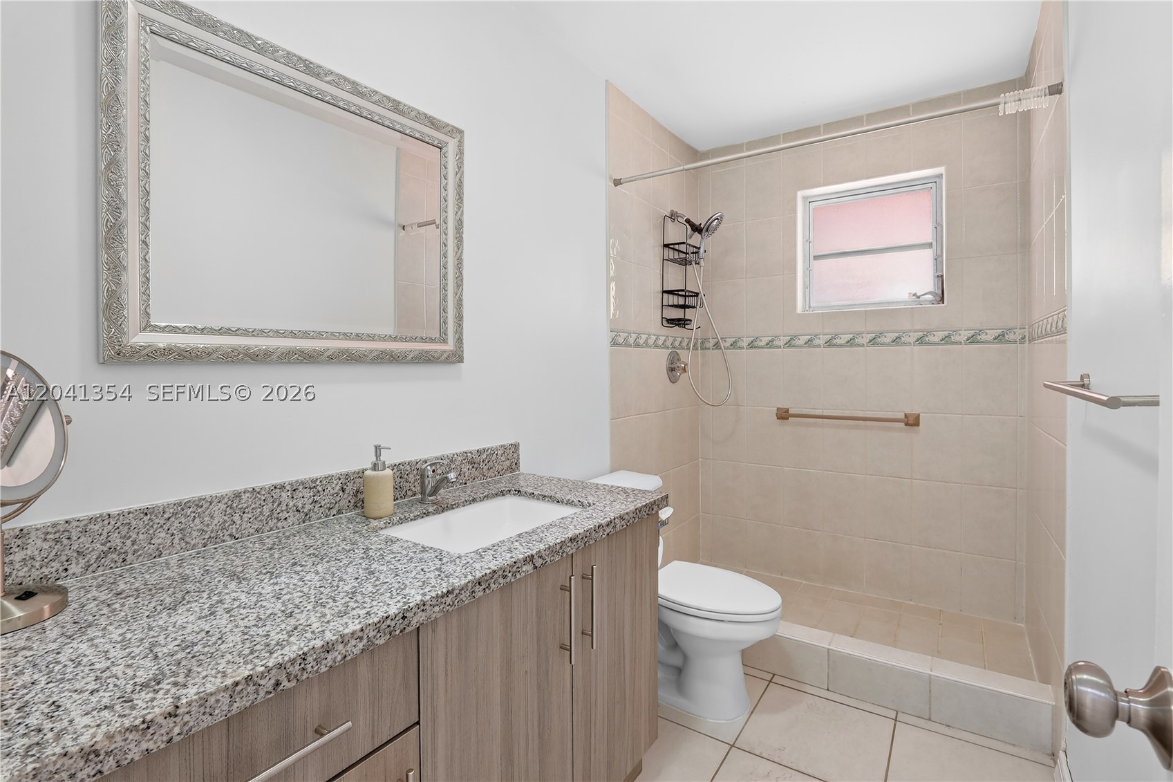 GRAPELAND HEIGHTS - Residential