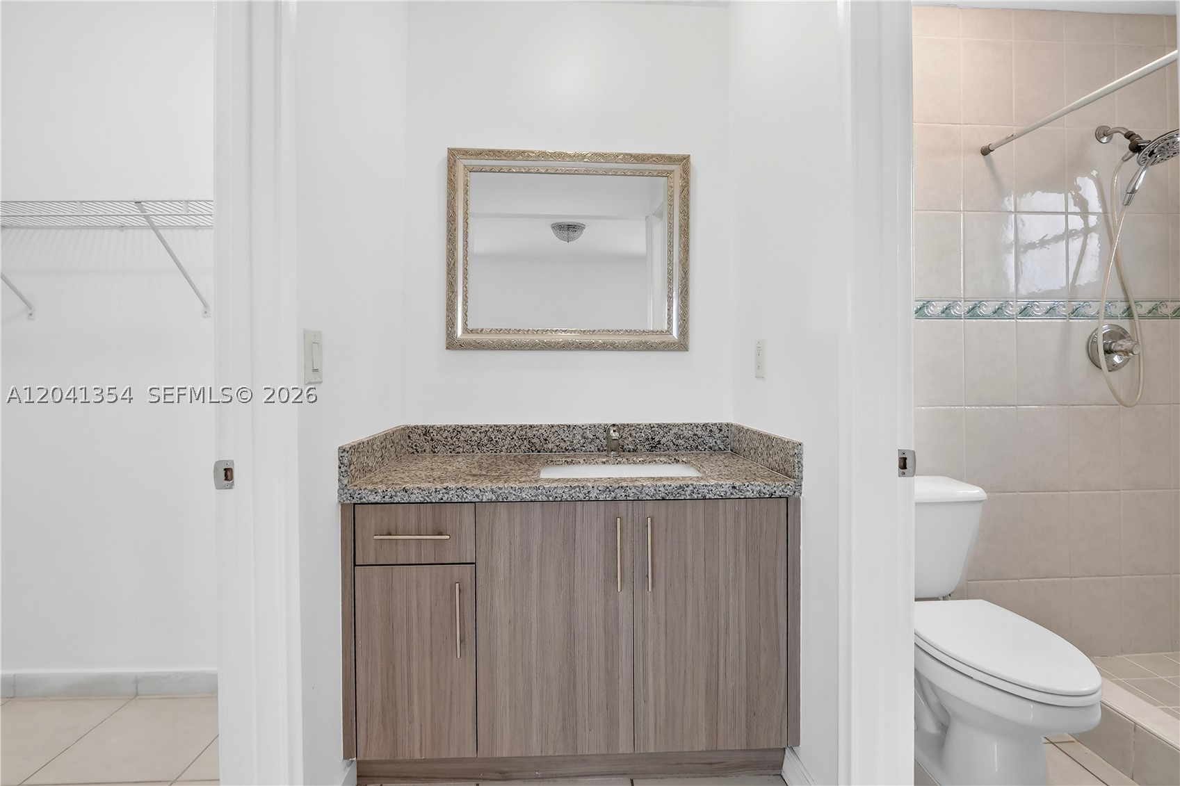 GRAPELAND HEIGHTS - Residential