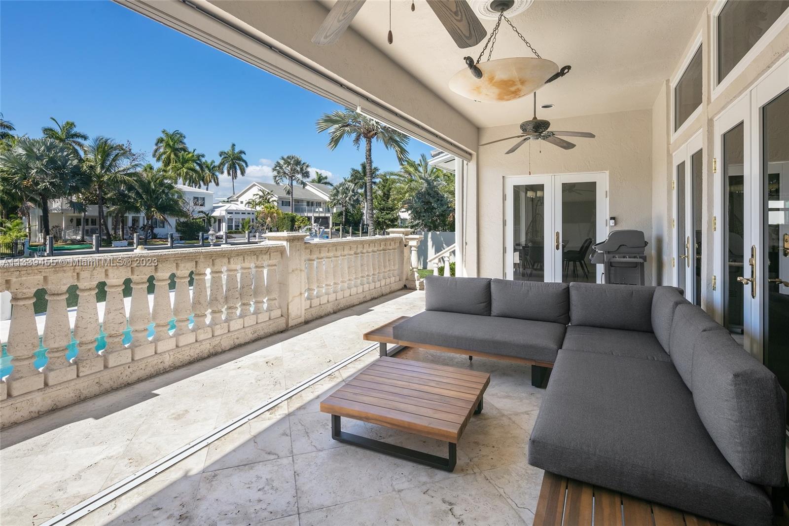 CORAL ISLES - Residential
