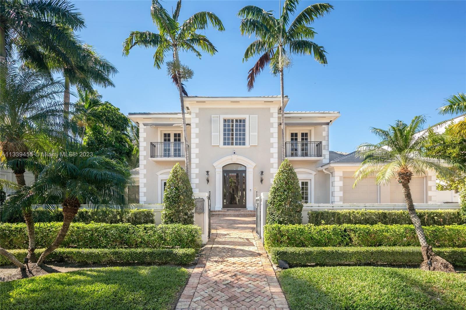 Prime location and a perfect property call for an incredible home! Welcome to this 5 bedroom, 5.5 bathroom estate sitting in the beautiful South Las Olas Isles boasting an impeccable 4,307 square feet of living space. Indoor/outdoor living is complimented by private dock on 100 ft of water frontage and large swimming pool. A boater’s dream, as there are no fixed bridges and just minutes to Port Everglades via intracoastal. Spacious interiors include high ceilings, large foyer, culinary kitchen and beautiful formal dining area. Enjoy the efficiency of a first floor primary suite and ensuites for all additional 4 bedrooms. Take advantage of the fresh take this home offers which include new roof, impact windows and doors, remodeled kitchen and a lot more. Do not miss out on this opportunity!