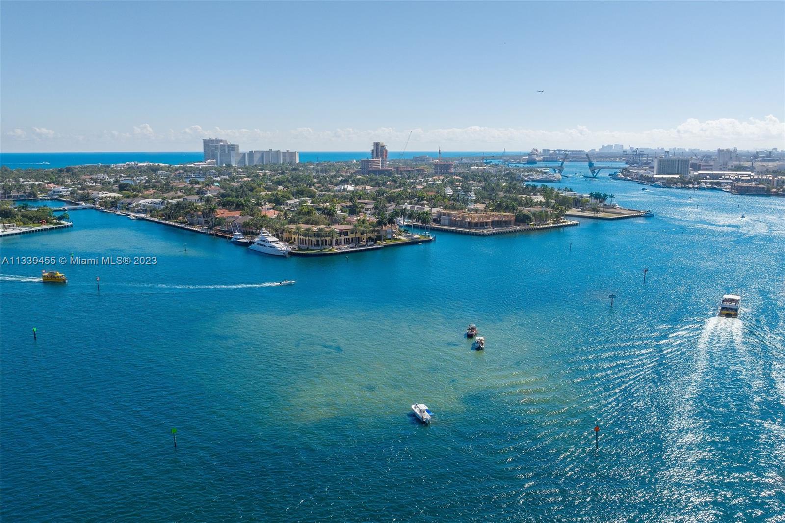 CORAL ISLES - Residential