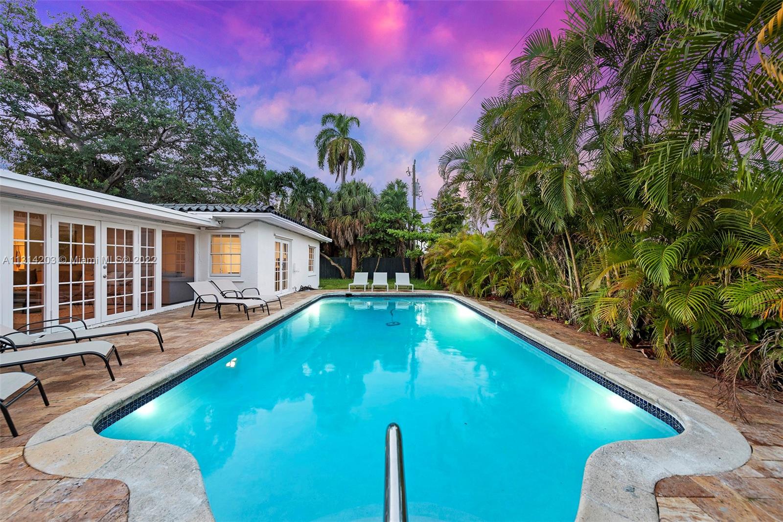 HARBOR BEACH - Residential