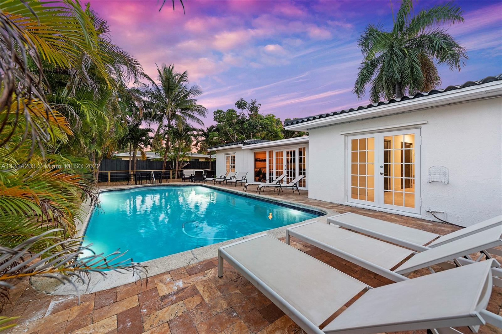HARBOR BEACH - Residential