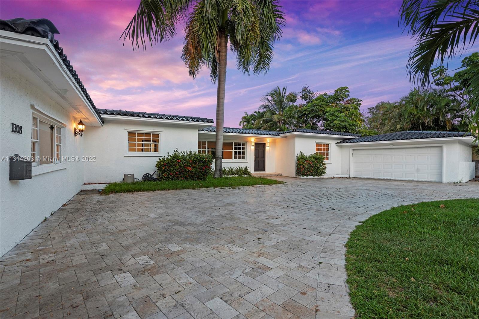 HARBOR BEACH - Residential