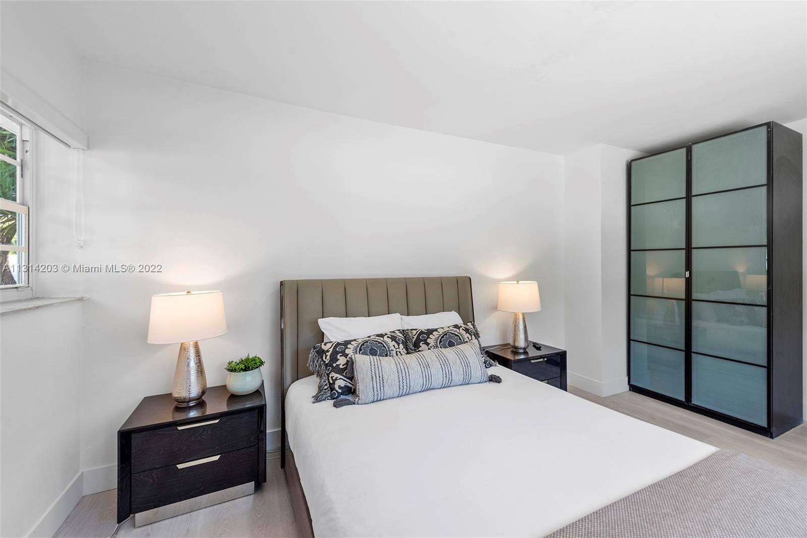 HARBOR BEACH - Residential