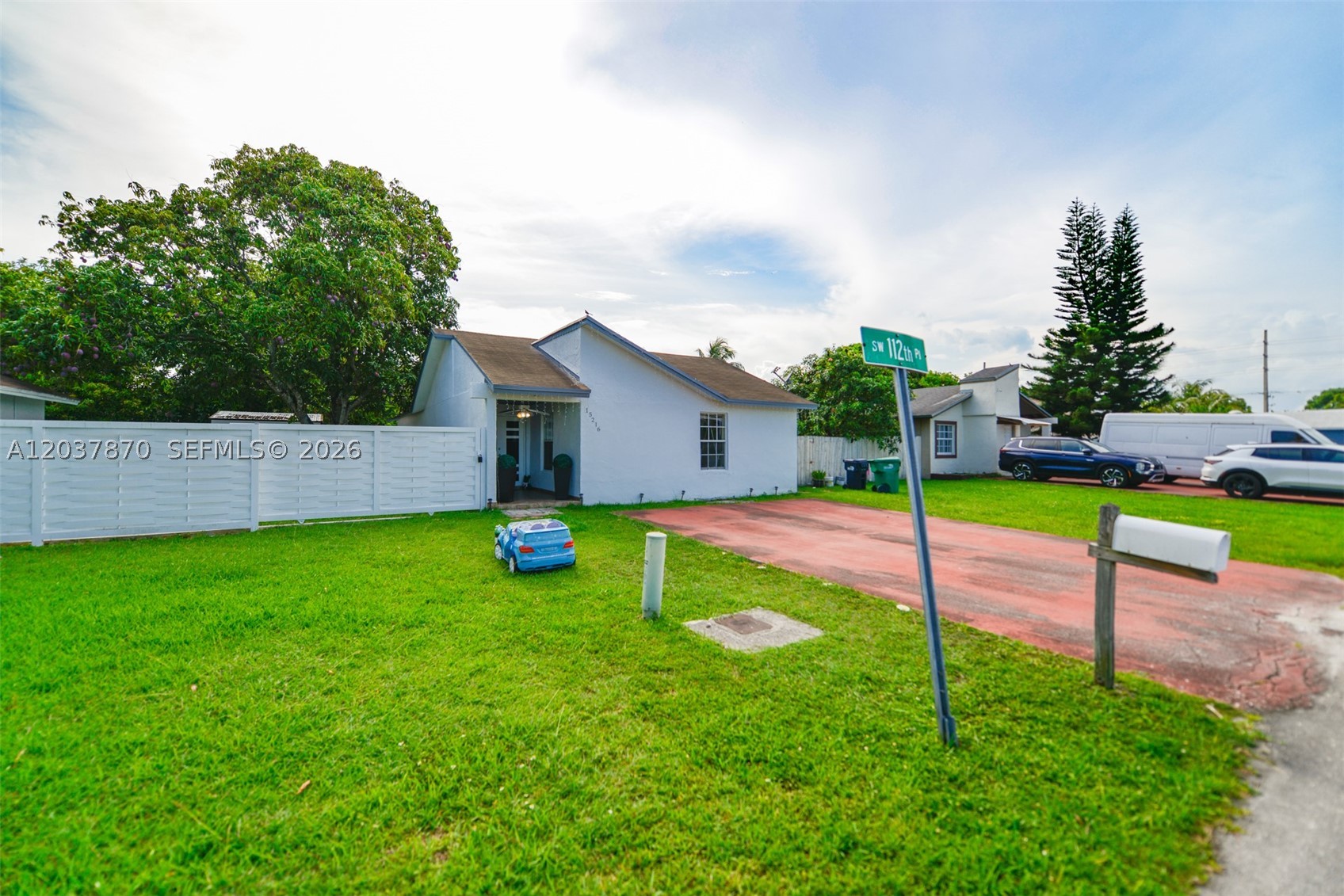 SUNNY GARDENS ESTATES I - Residential