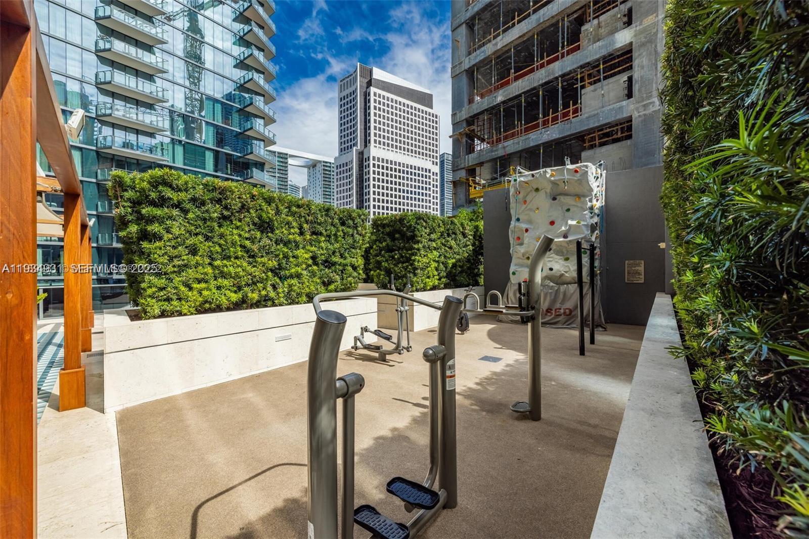 801 SMA DESIGNER SUITES C - Residential