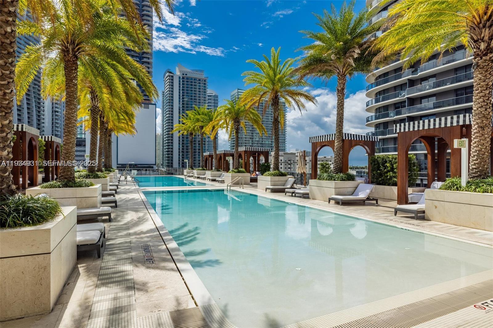 801 SMA DESIGNER SUITES C - Residential