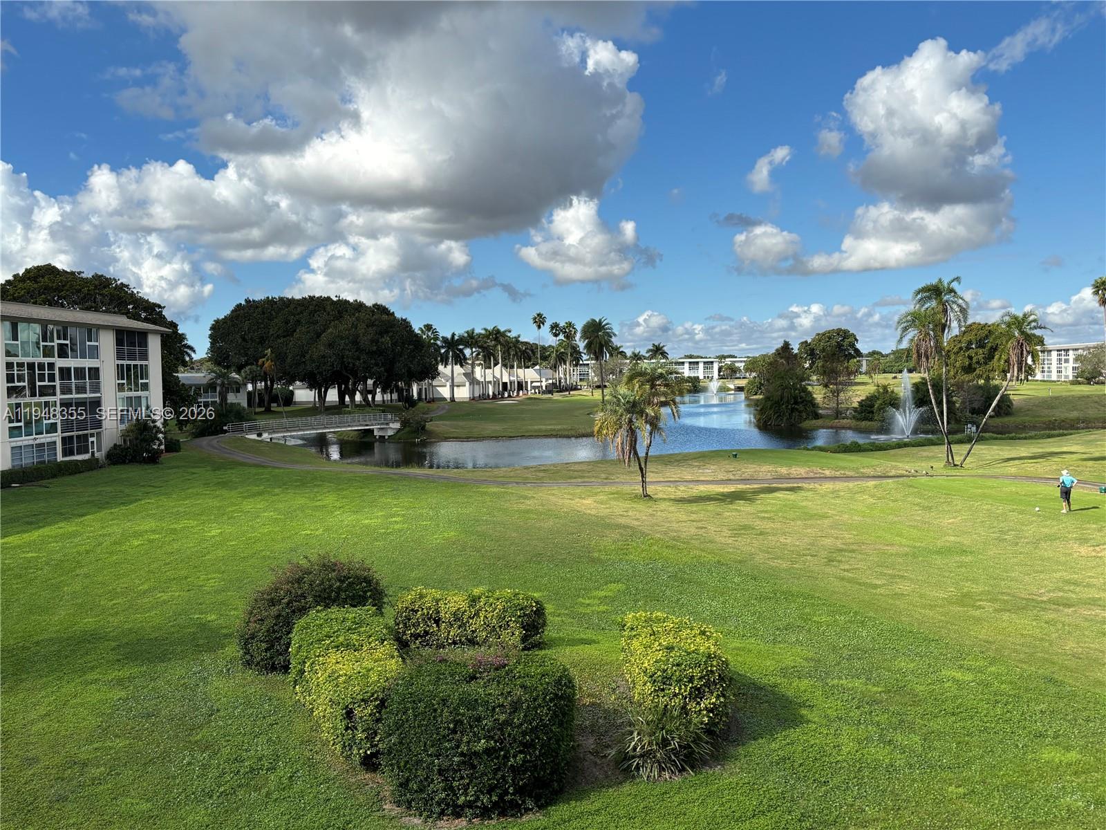 MARTINIQUE VILLAGE I COND - Residential