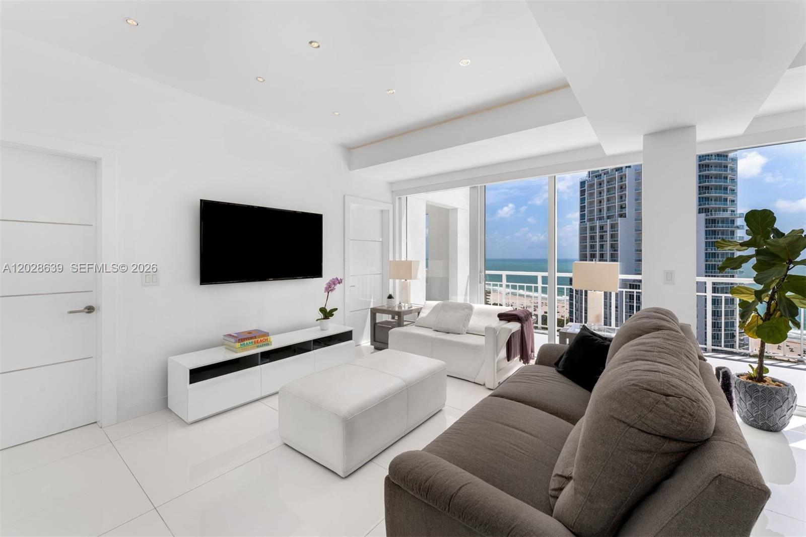 SOUTH POINTE TOWERS CONDO - Residential