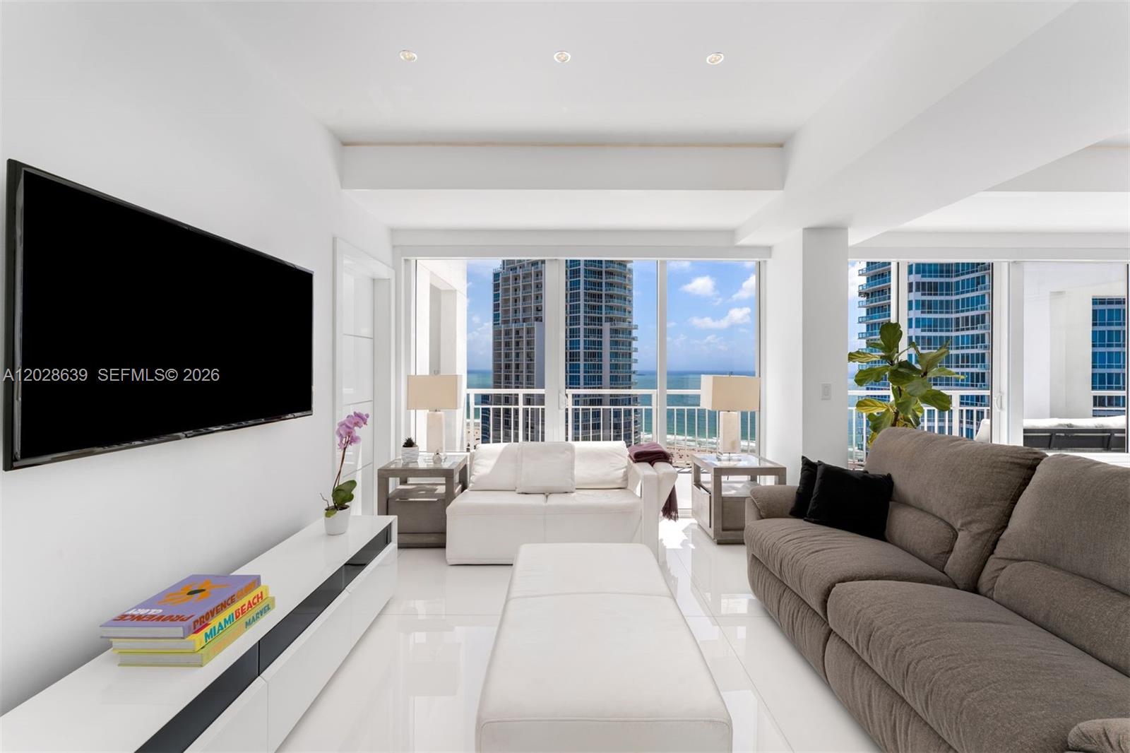 SOUTH POINTE TOWERS CONDO - Residential