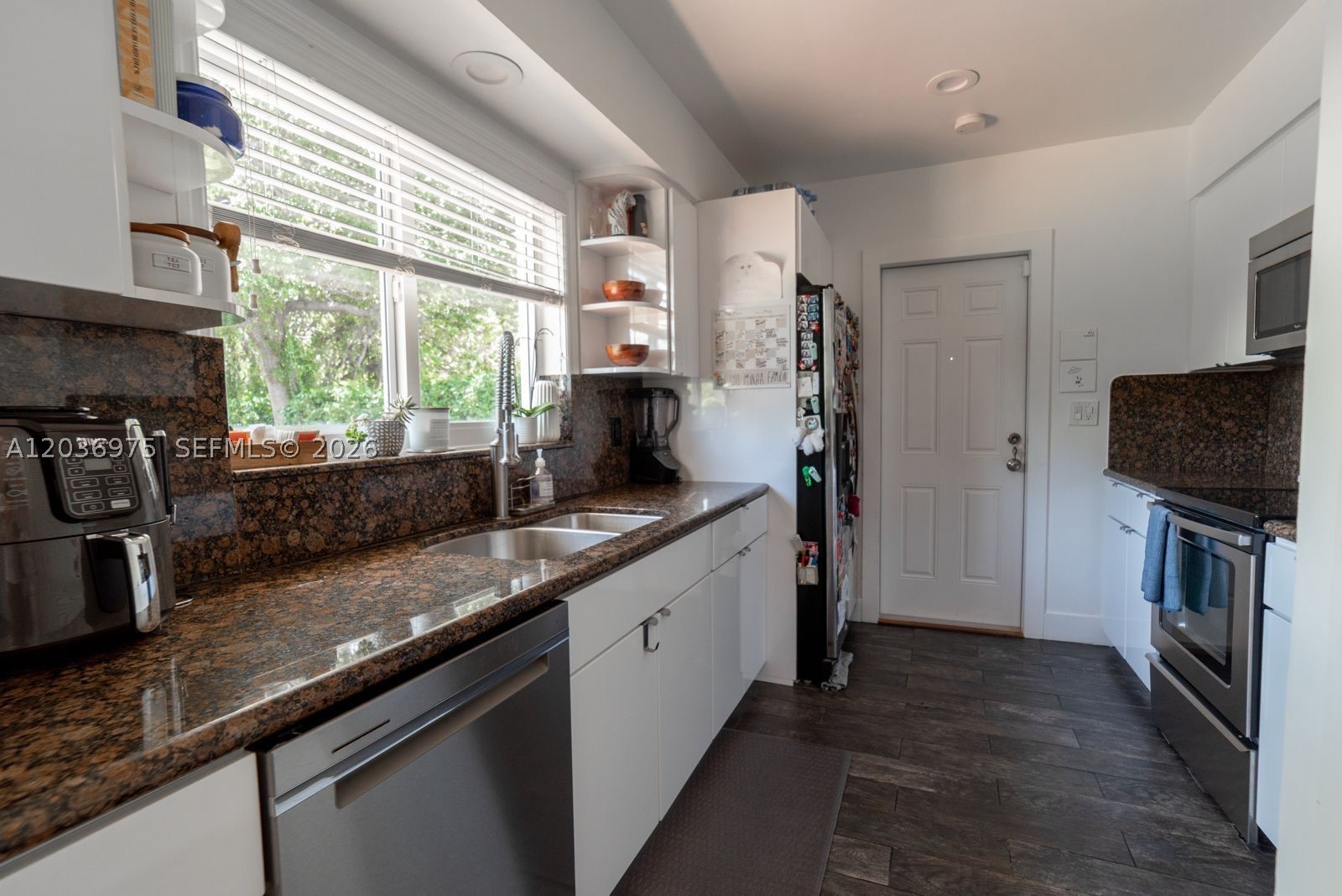 CORAL GABLES RIVIERA SEC - Residential Lease