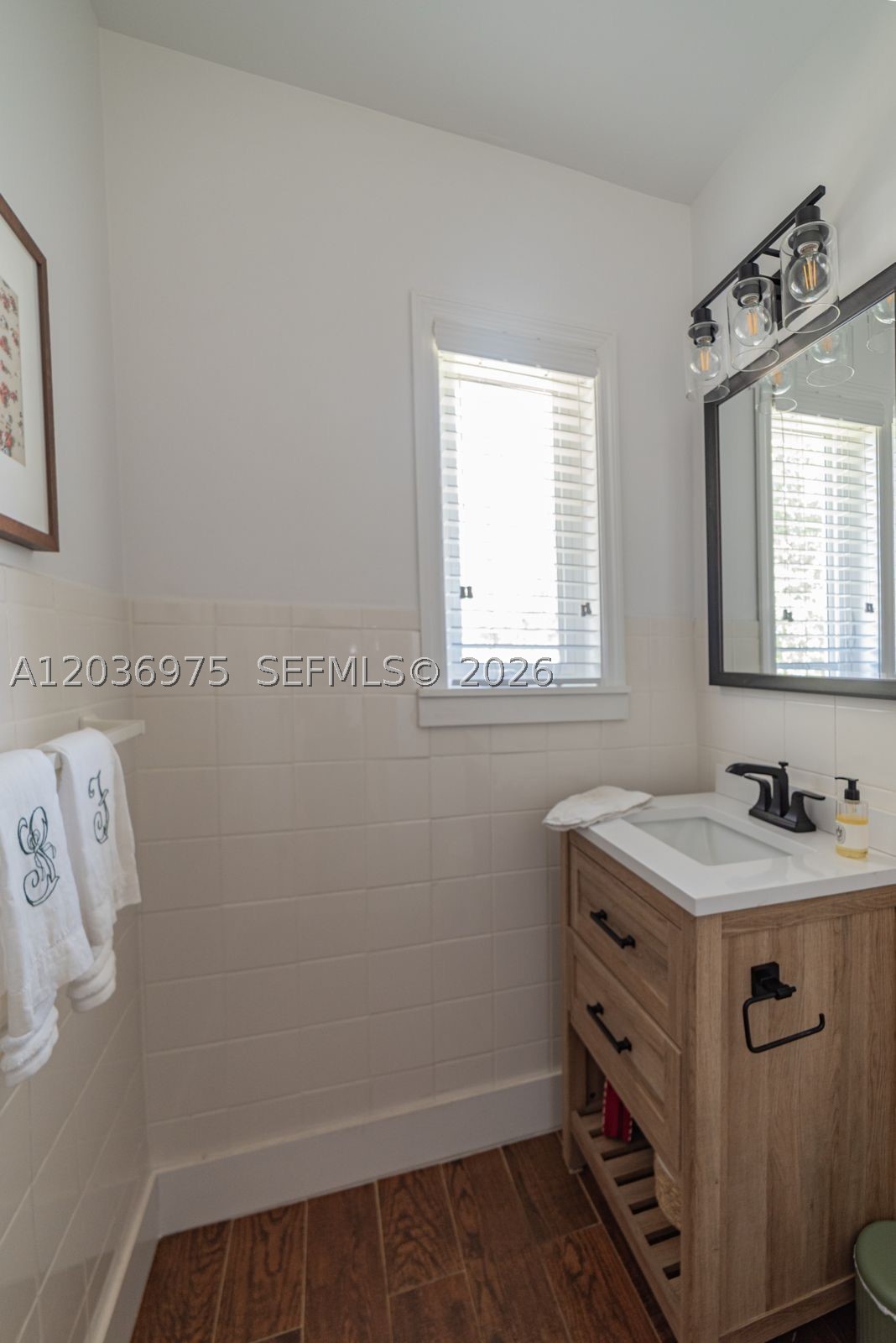 CORAL GABLES RIVIERA SEC - Residential Lease