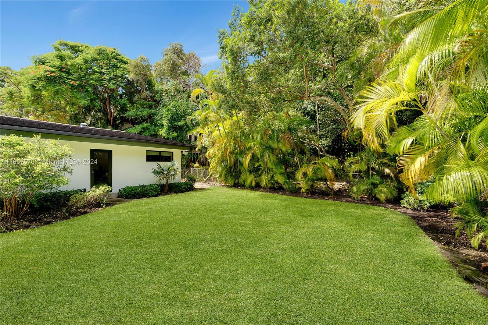 HELMS COUNTRY ESTATES RE- - Residential