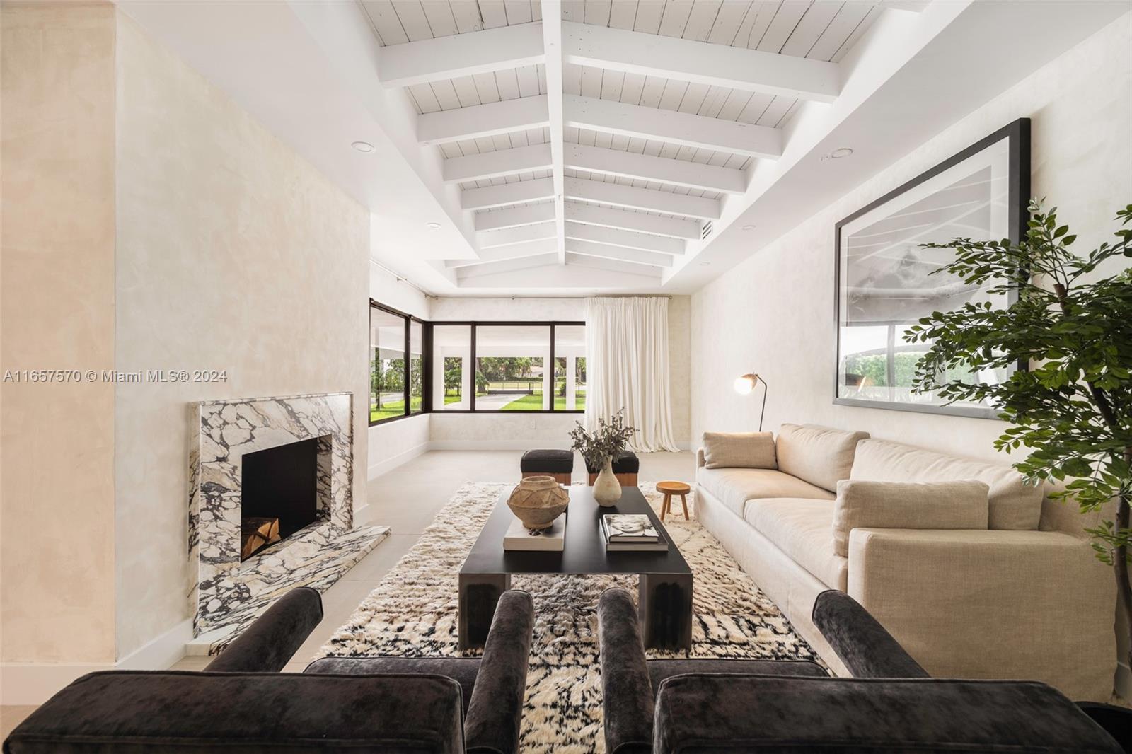 HELMS COUNTRY ESTATES RE- - Residential