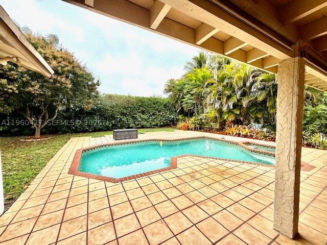 KILLIAN PINES 1ST ADDN - Residential
