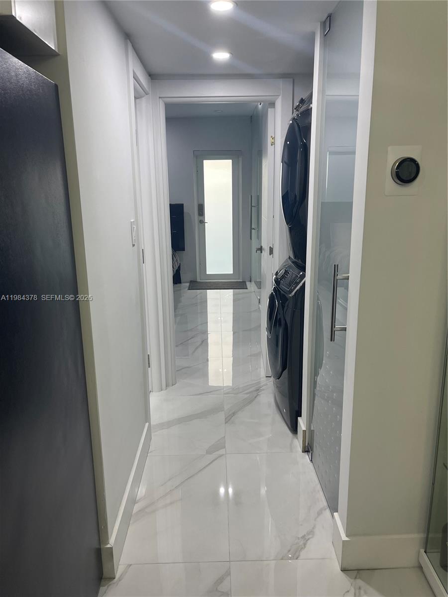 PLAZA CONDO - Residential