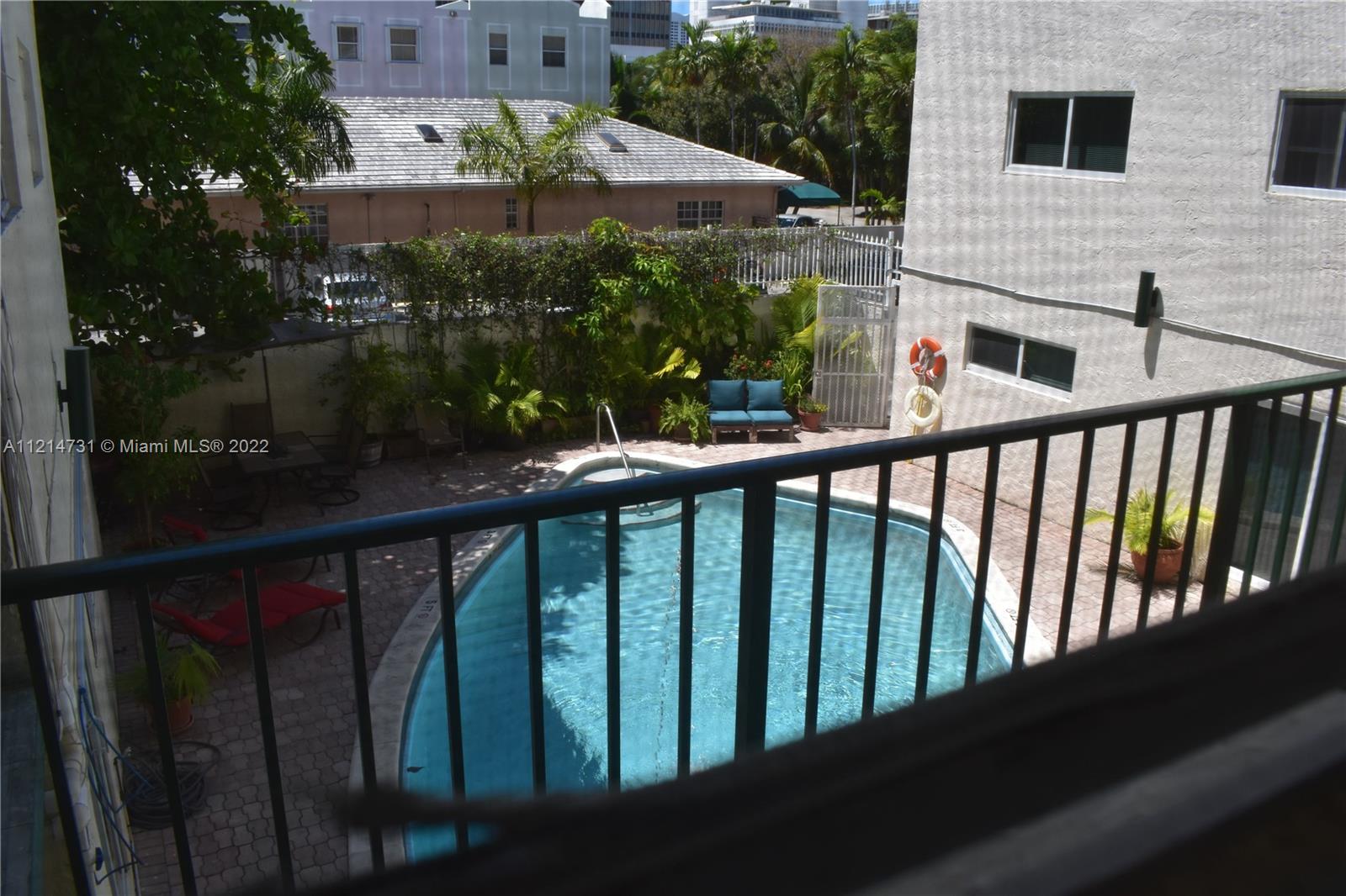 PALM VIEW SUB - Residential Lease