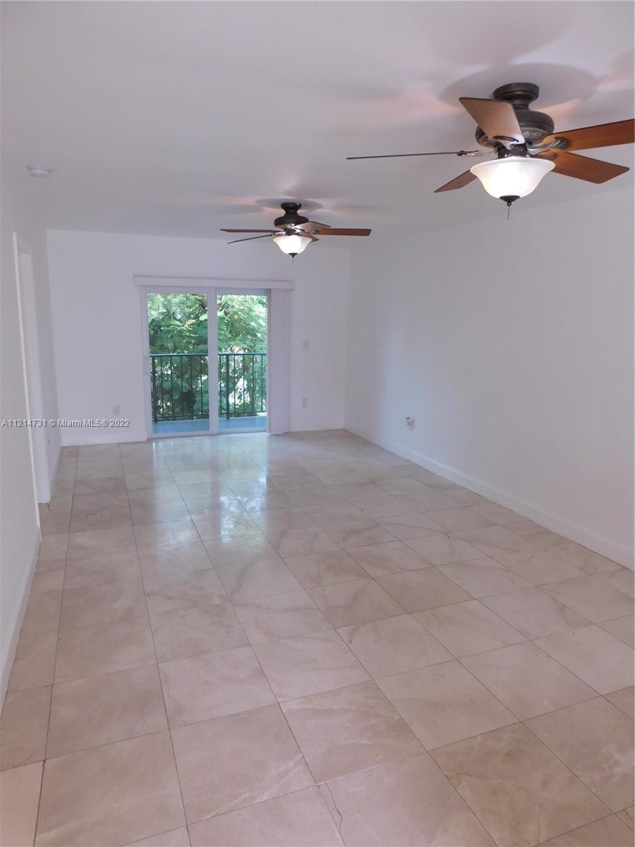 PALM VIEW SUB - Residential Lease