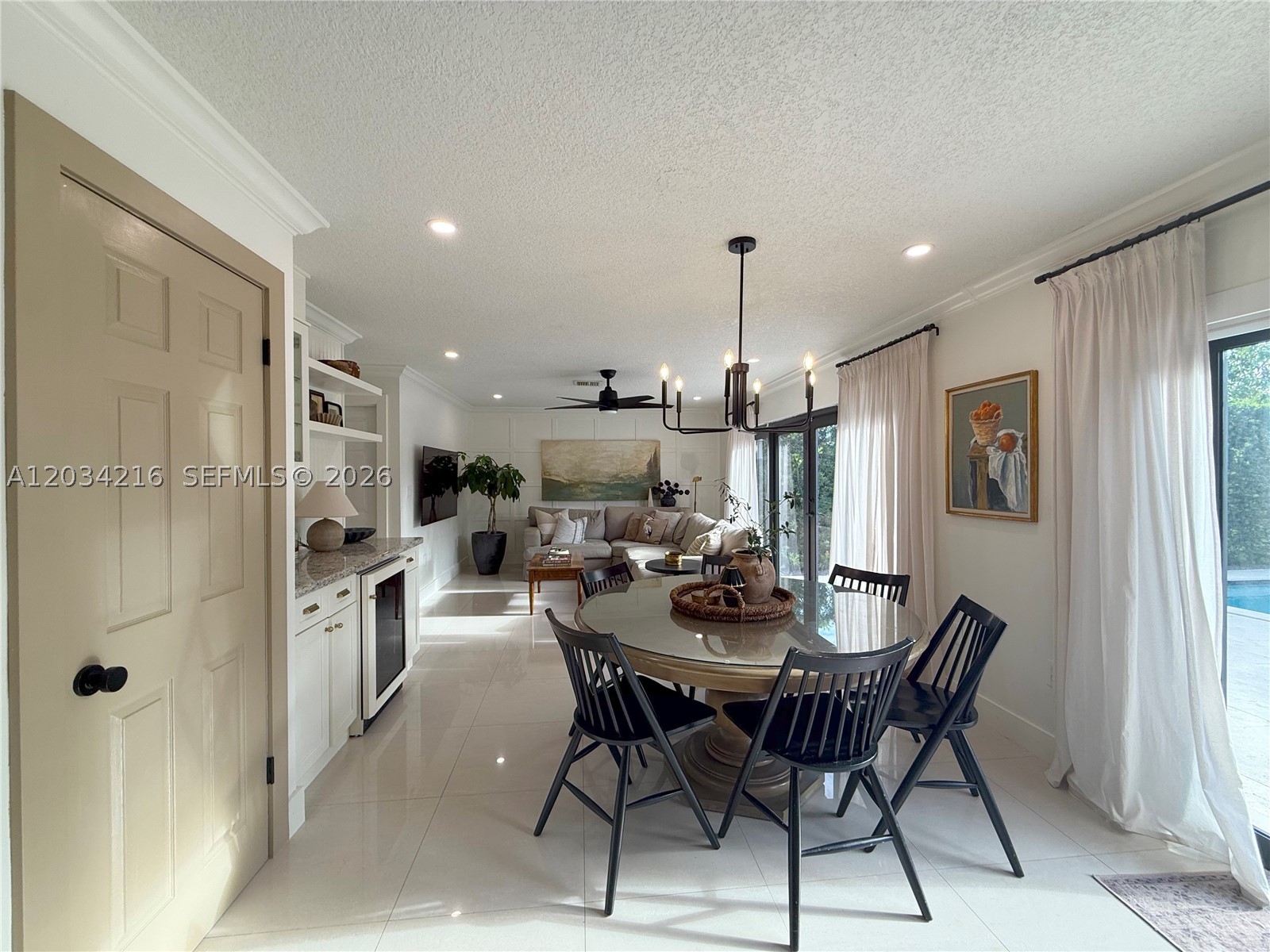 WEST ESPLANADE - Residential