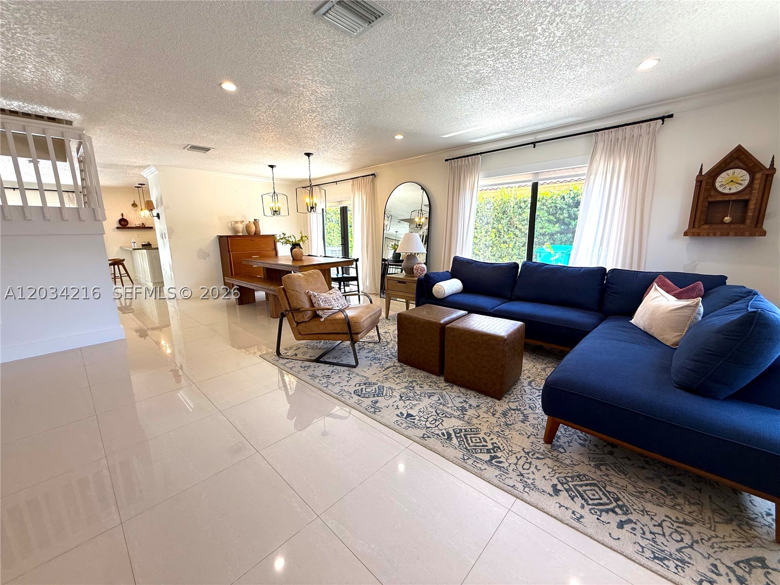 WEST ESPLANADE - Residential