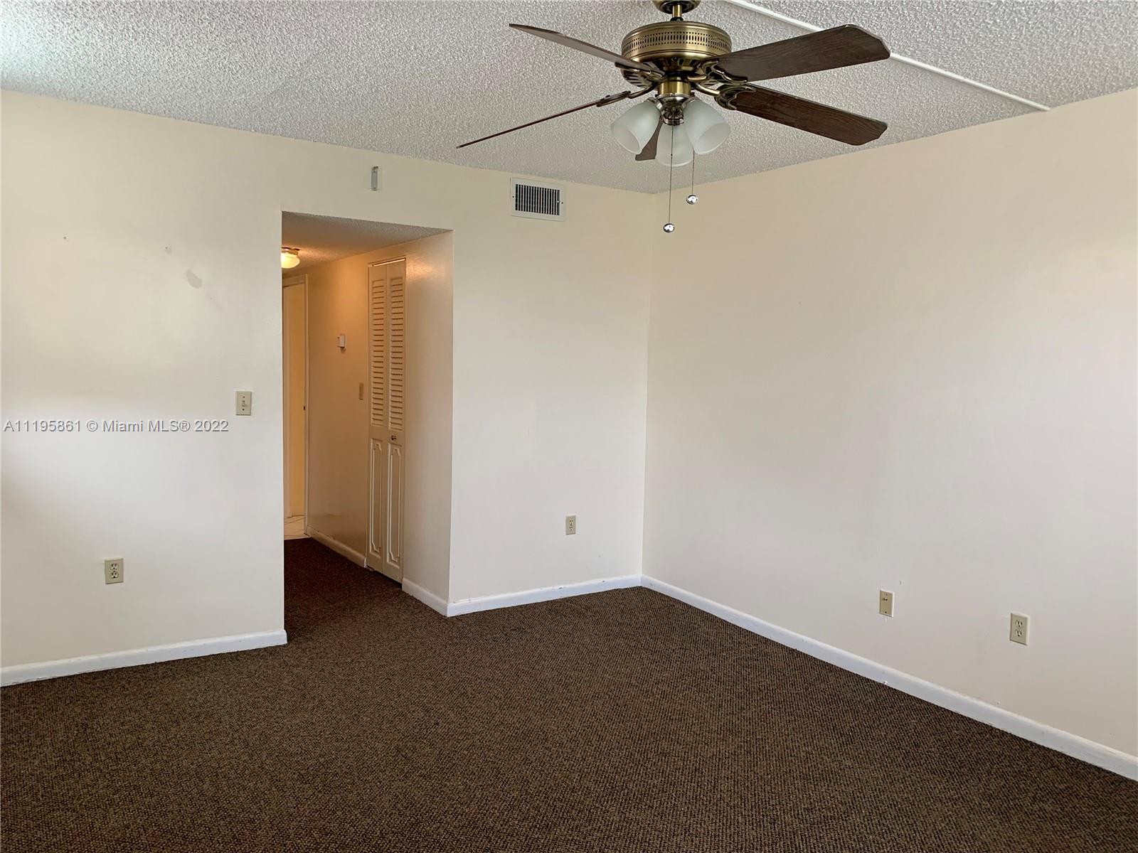 SOMERSET AT LAUDERDALE LA - Residential Lease