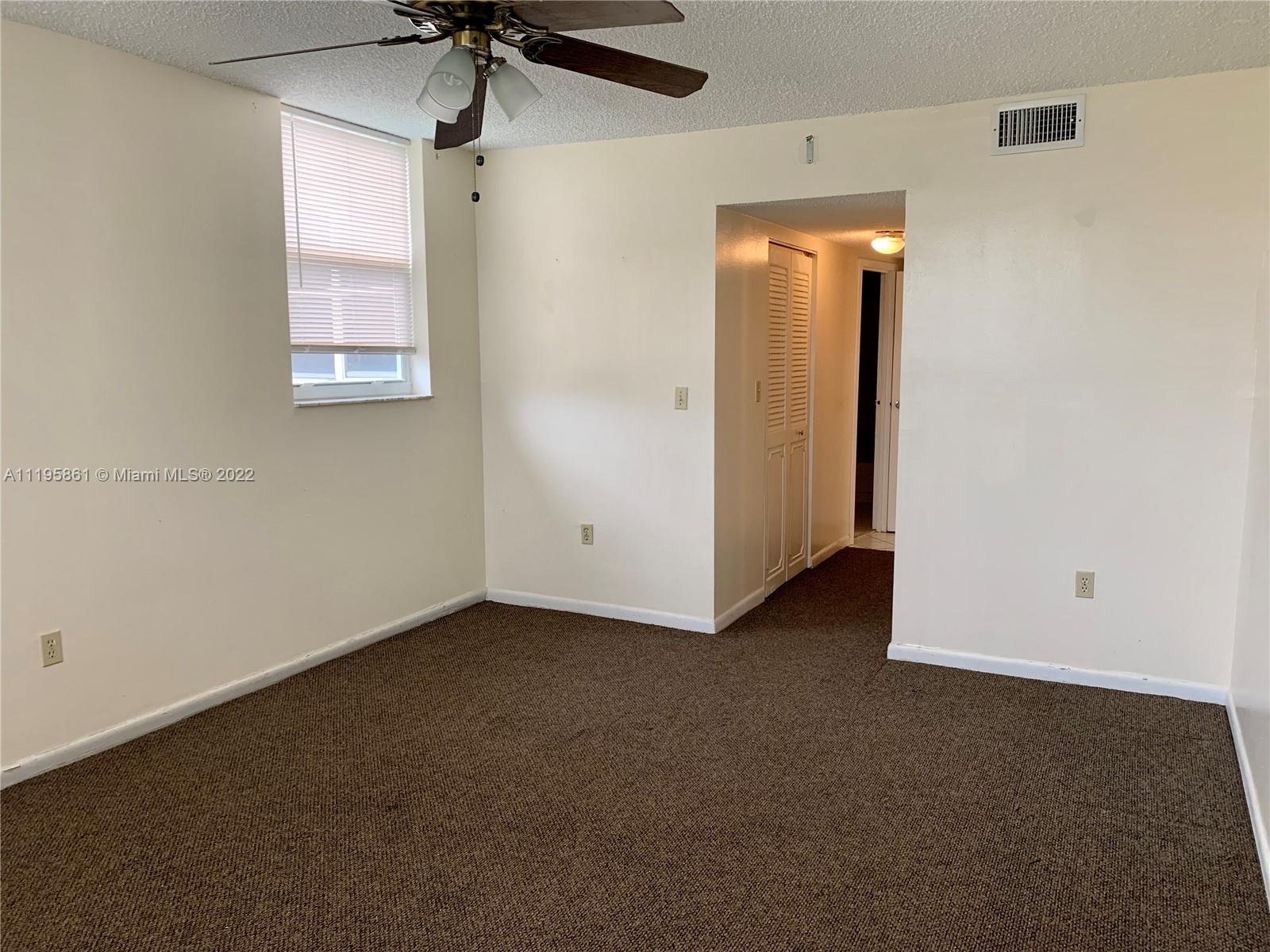 SOMERSET AT LAUDERDALE LA - Residential Lease