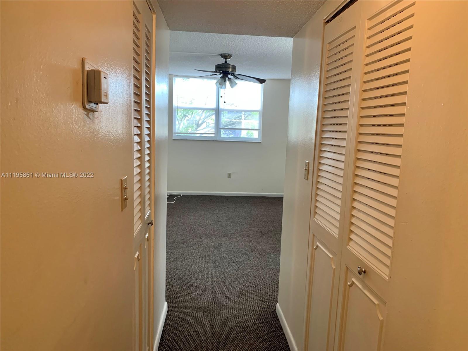 SOMERSET AT LAUDERDALE LA - Residential Lease