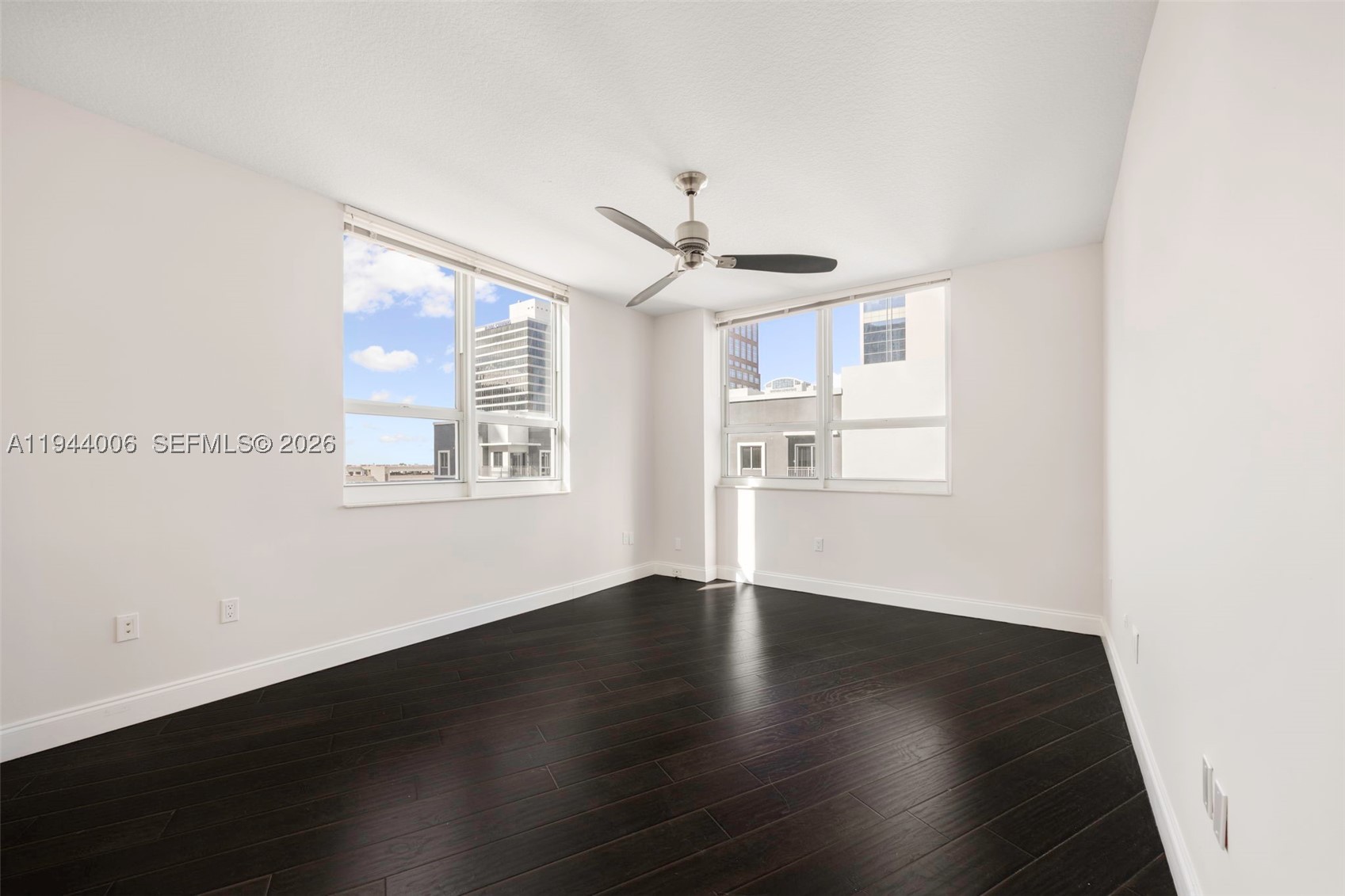 350 LAS OLAS PLACE CONDO - Residential