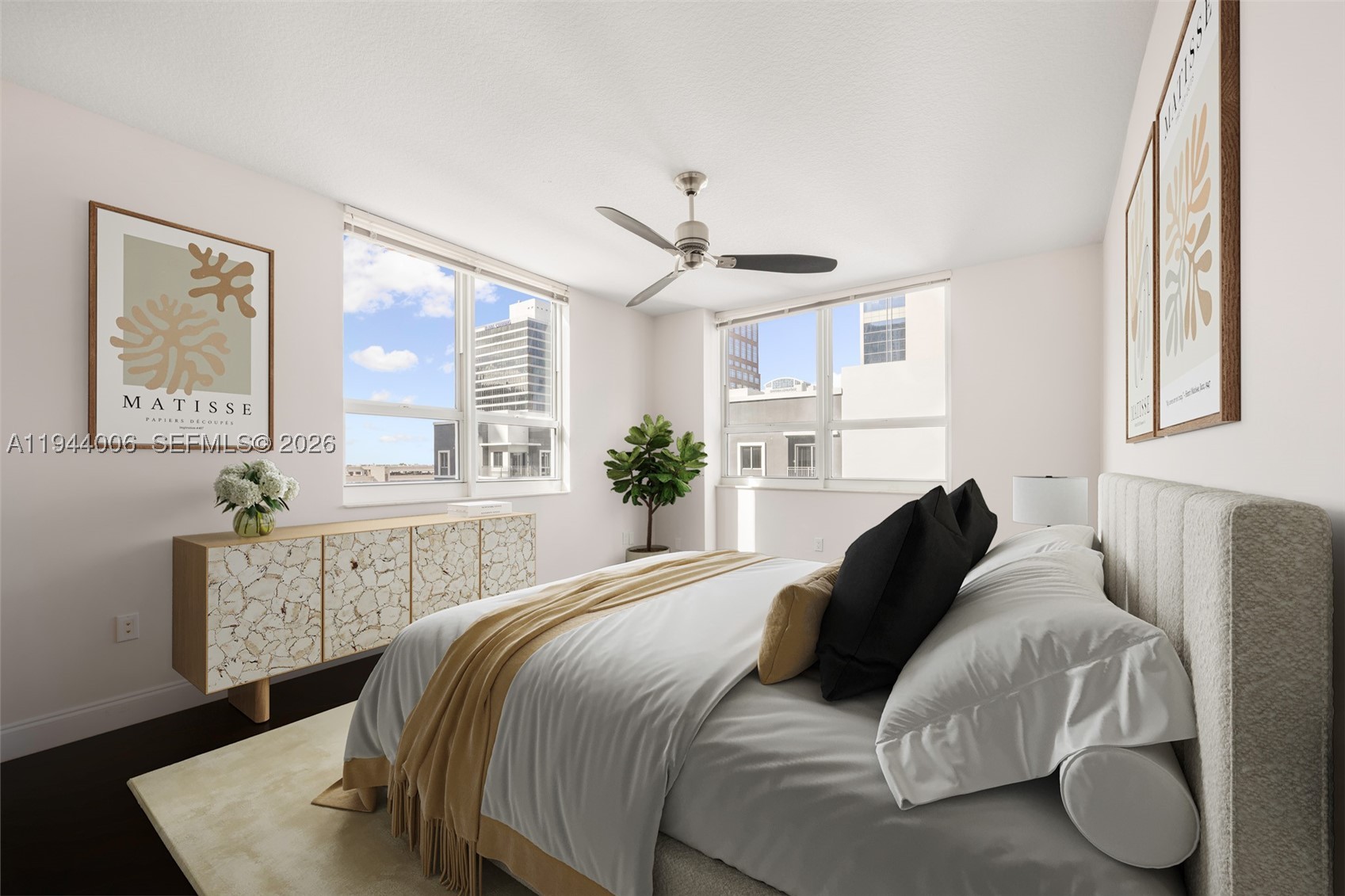 350 LAS OLAS PLACE CONDO - Residential