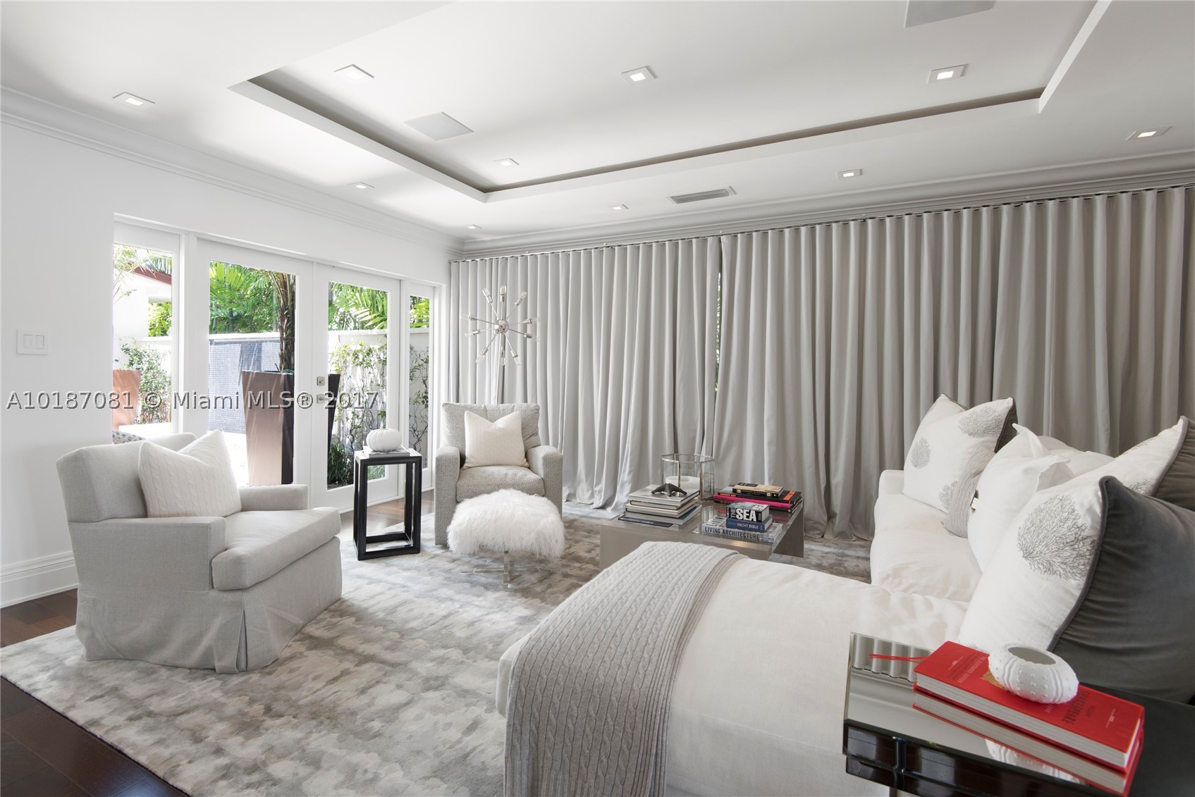 HIBISCUS ISLAND - Residential