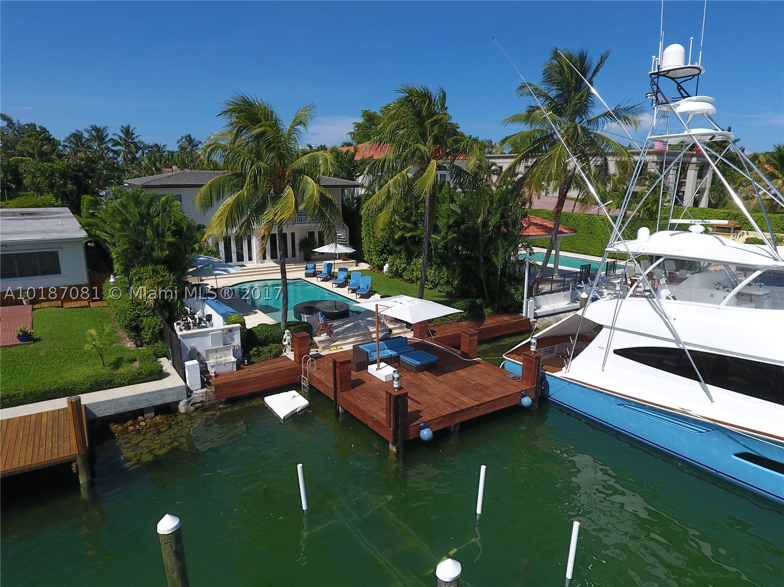 HIBISCUS ISLAND - Residential