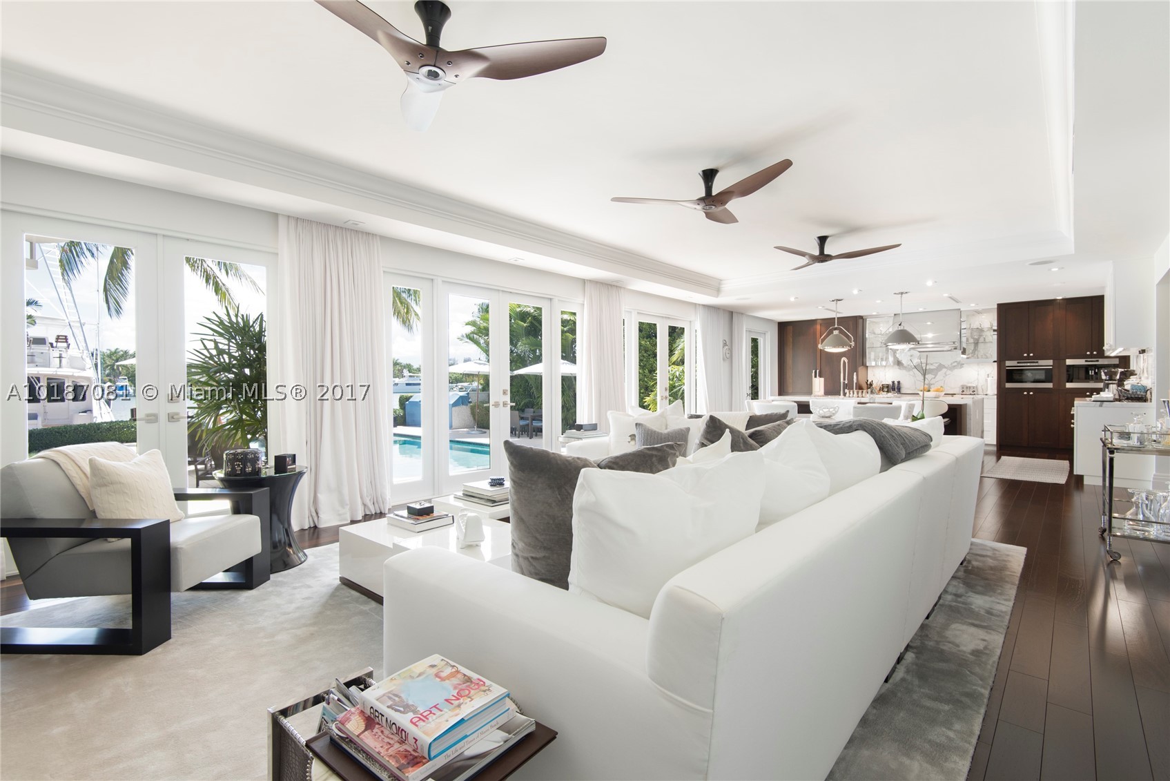 HIBISCUS ISLAND - Residential
