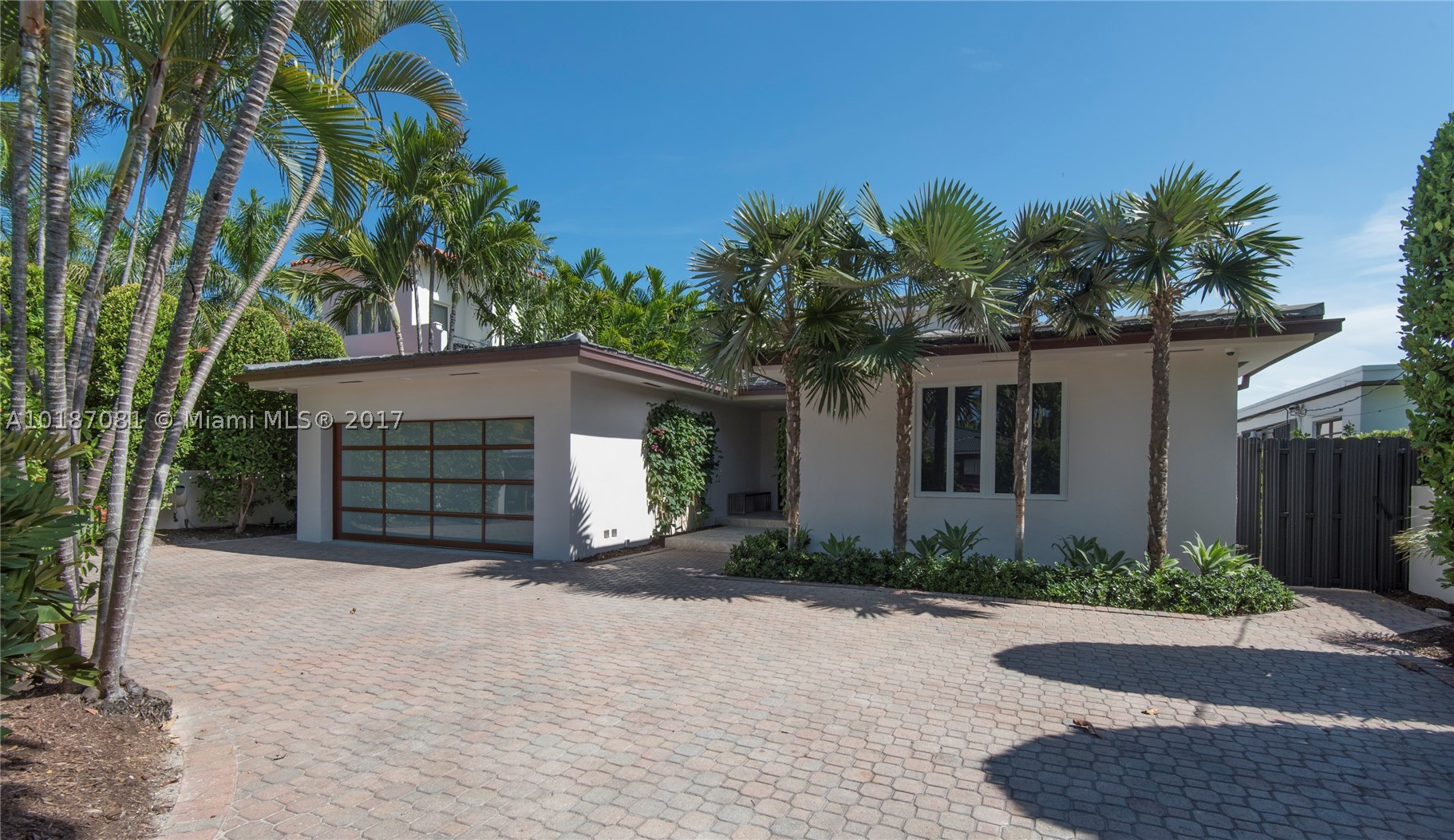 HIBISCUS ISLAND - Residential