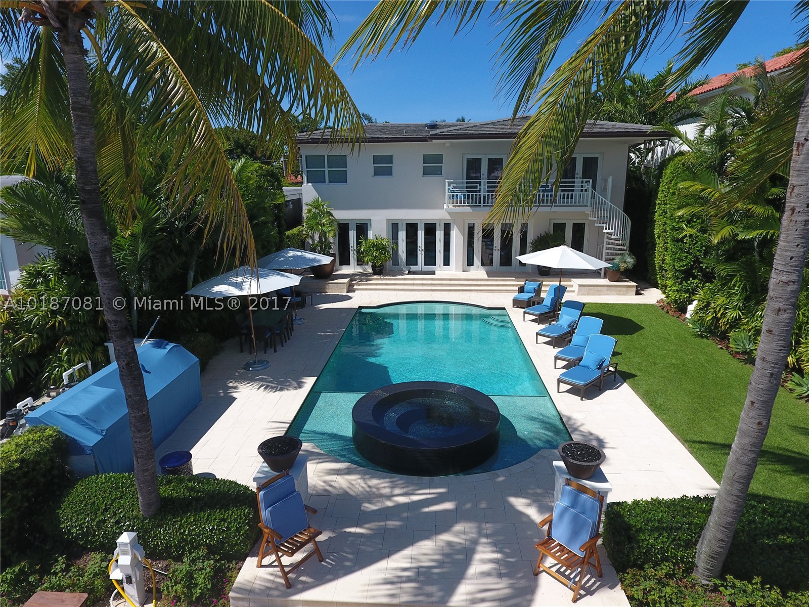 HIBISCUS ISLAND - Residential