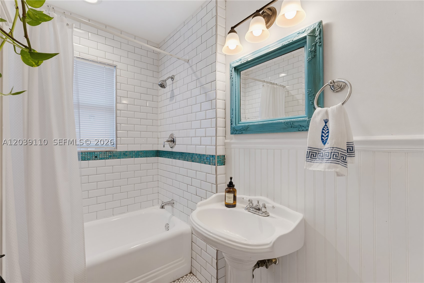 CORAL WAY SEC C - Residential