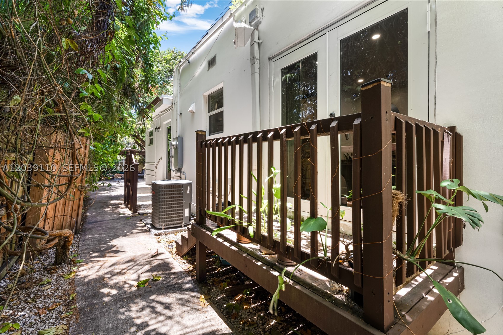 CORAL WAY SEC C - Residential