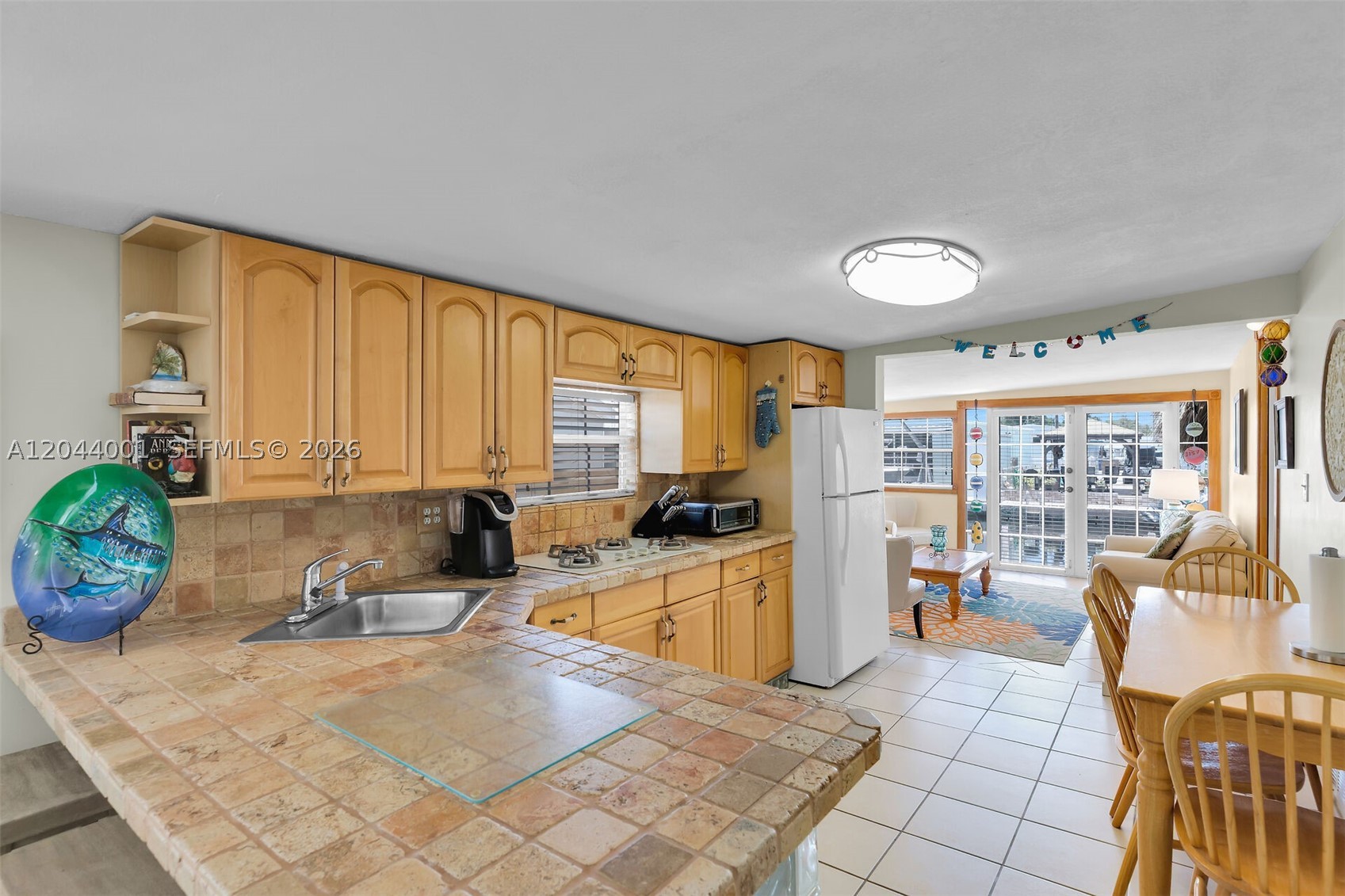 KEY LARGO TRAILER VILLAGE - Residential