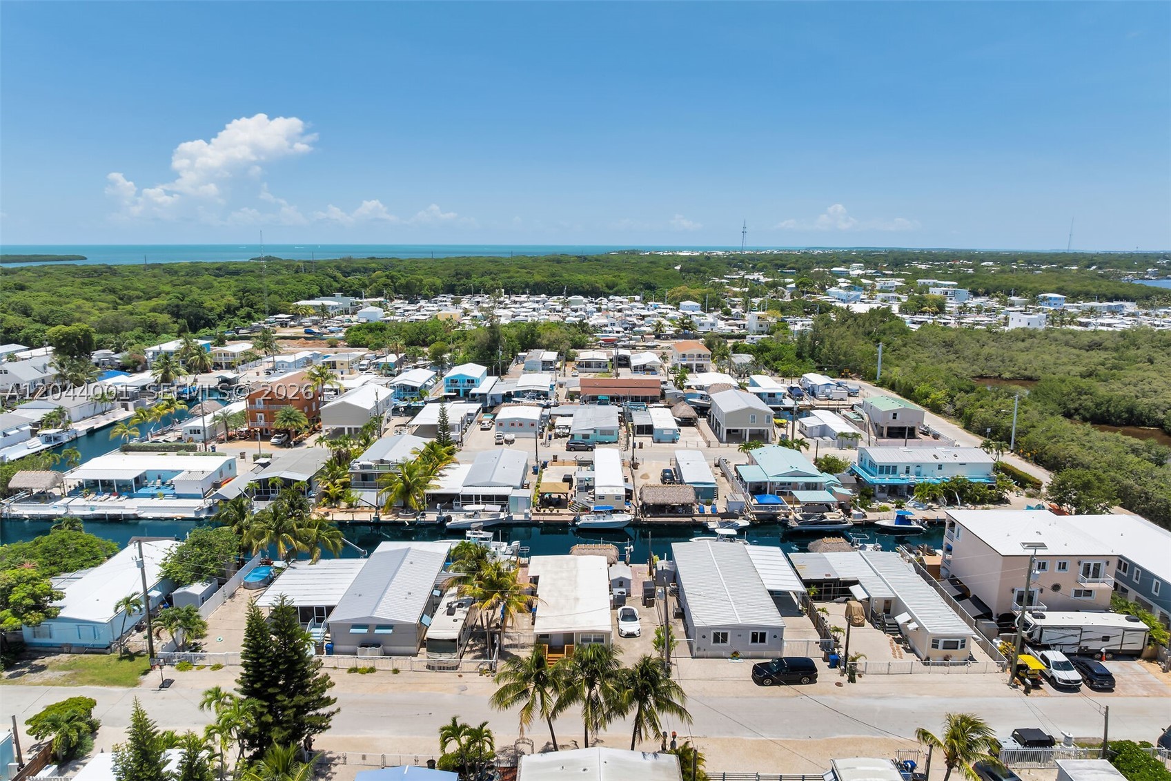 KEY LARGO TRAILER VILLAGE - Residential
