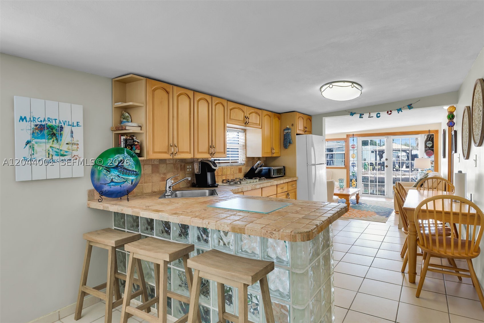 KEY LARGO TRAILER VILLAGE - Residential
